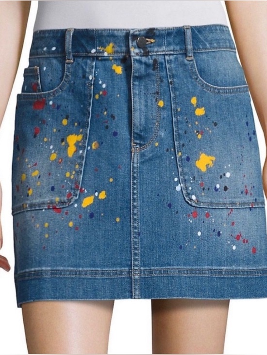Alice + Olivia Dresses & Skirts - Alice + Olivia Coletta Denim Mini Skirt Splatter Paint Size 4 (28)
